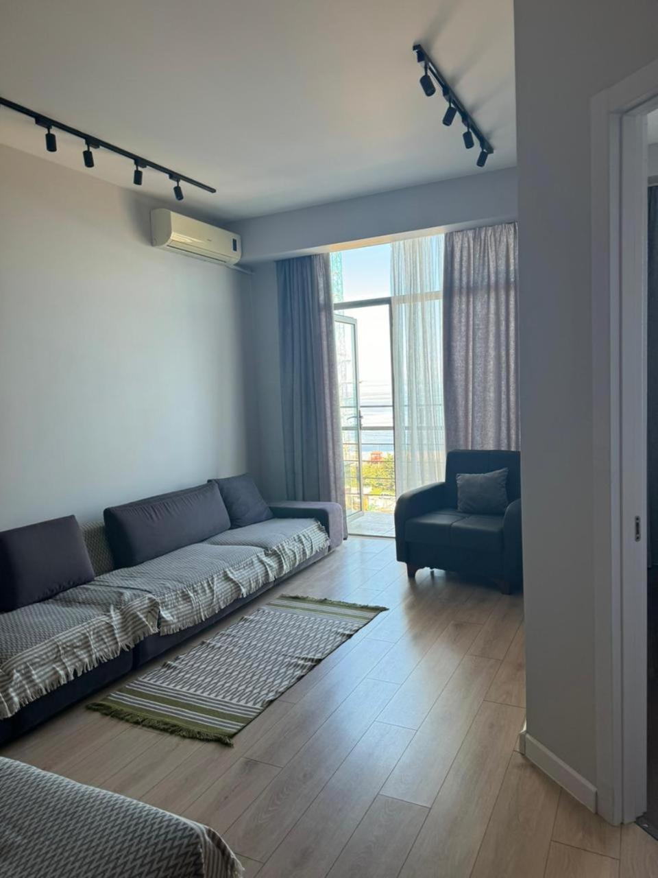Ferienwohnung Gio Batumi Exterior foto